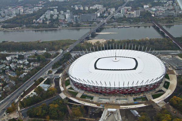 Sklo od AGC a Euro 2012: A zápasy mohou začít!