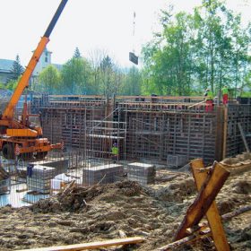 Systém bednění monolitických železobetonových stěn