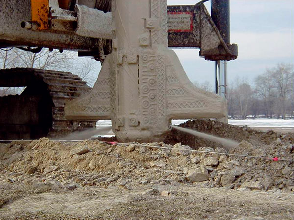 Technologie protipovodňových podzemních těsnicích clon