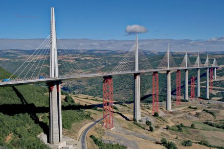 Viadukt Millau – koncepce a realizace projektu