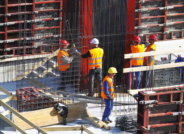 Vývoj stavebnictví a výroby stavebních hmot v ČR v roce 2011