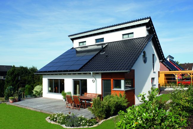 Záruční a servisní balíček 10+2 na fotovoltaické instalace Schüco